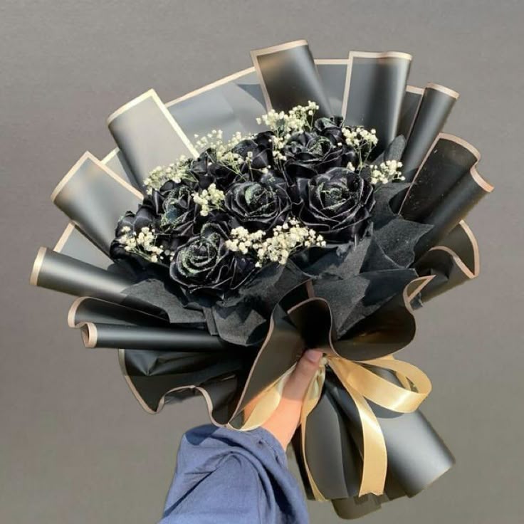 Bouquet Man - Black Flower