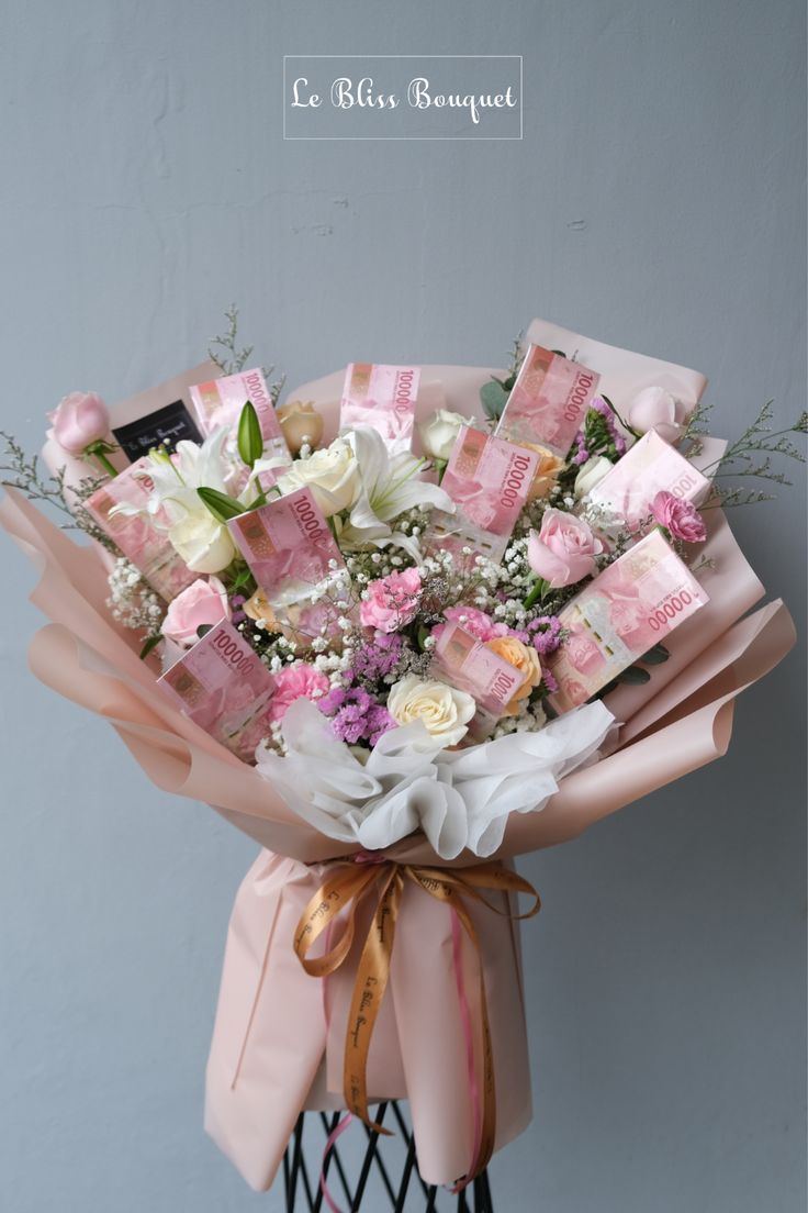 Combination Bouquet - Flower X Money 100K
